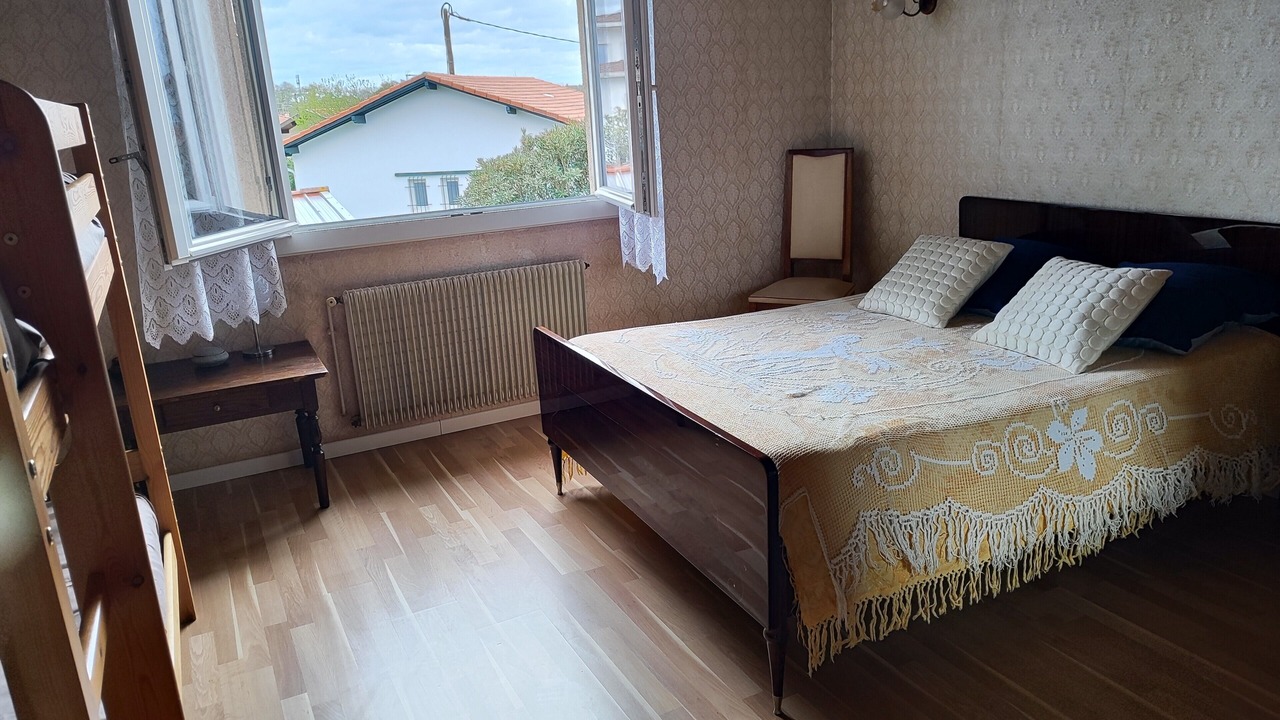 Photo of Bedroom in Saint-Vincent-de-Tyrosse