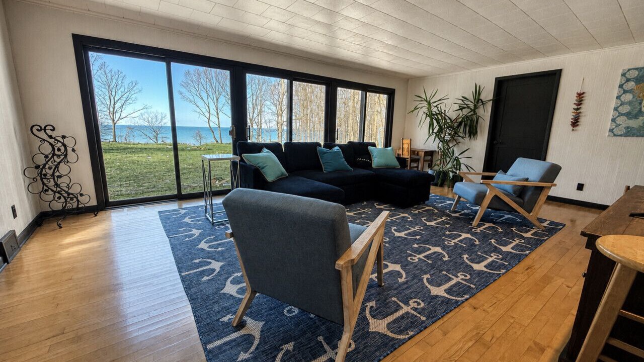 Photo of Livingroom in Portland