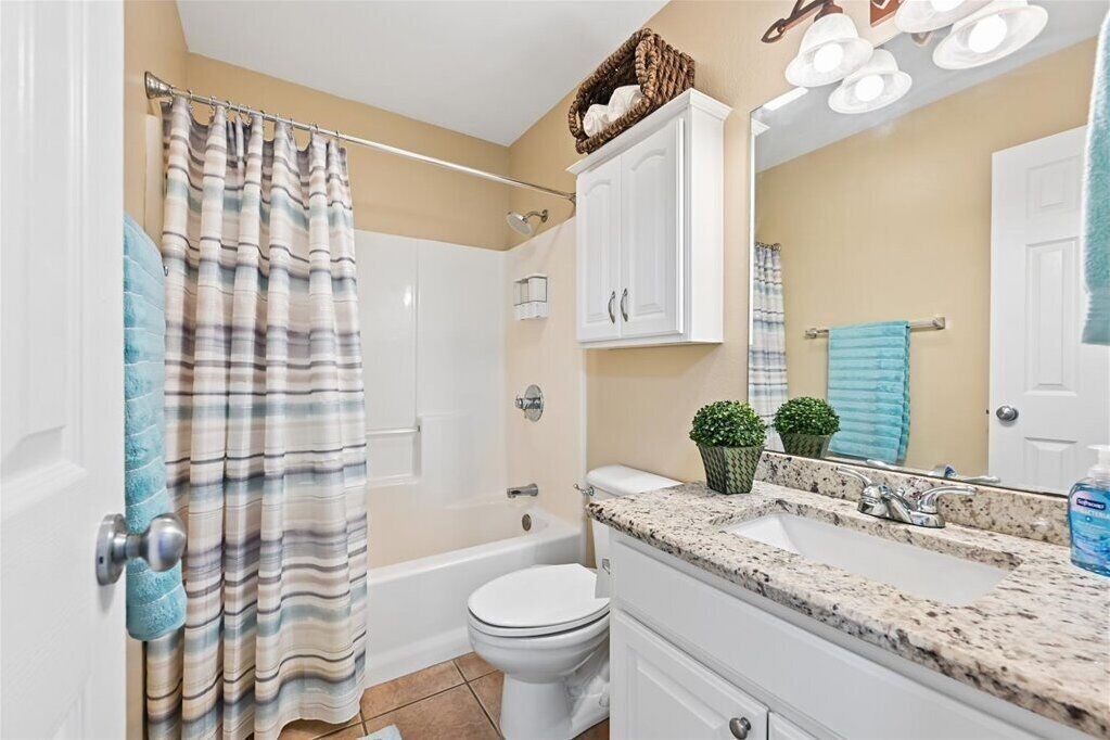 Photo of Bathroom in Glenpool