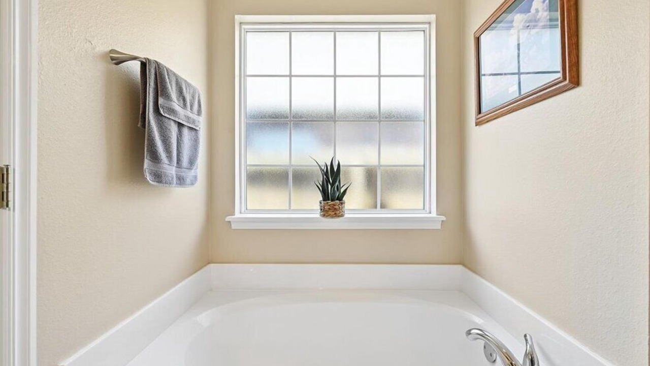 Photo of Bathroom in Glenpool