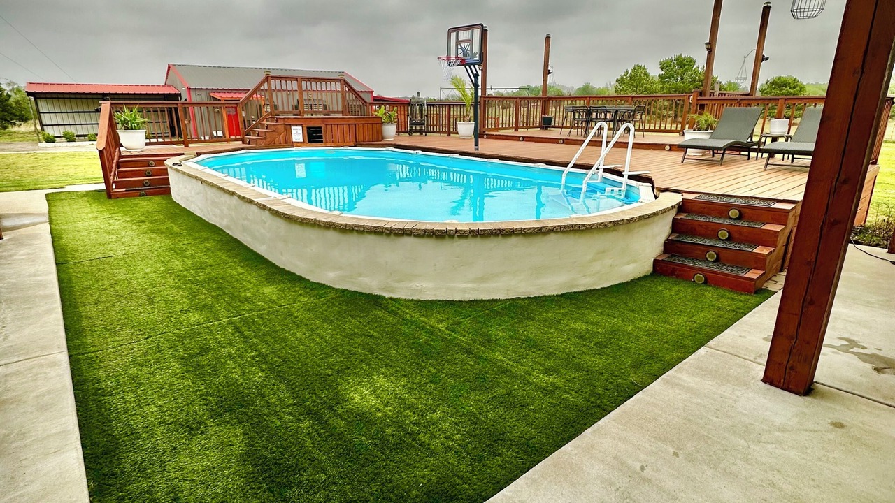 Photo of Outdoor in Noble