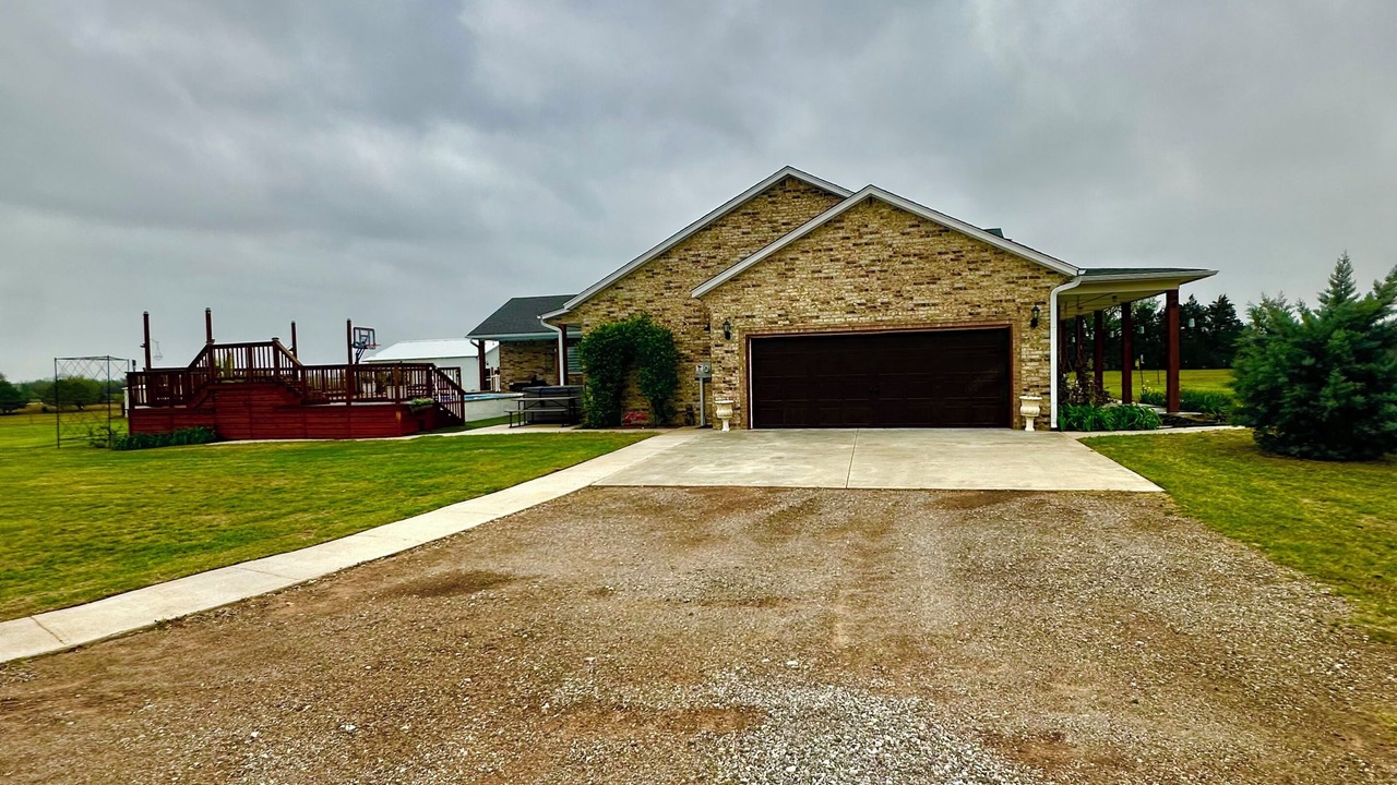 Photo of Outdoor in Noble