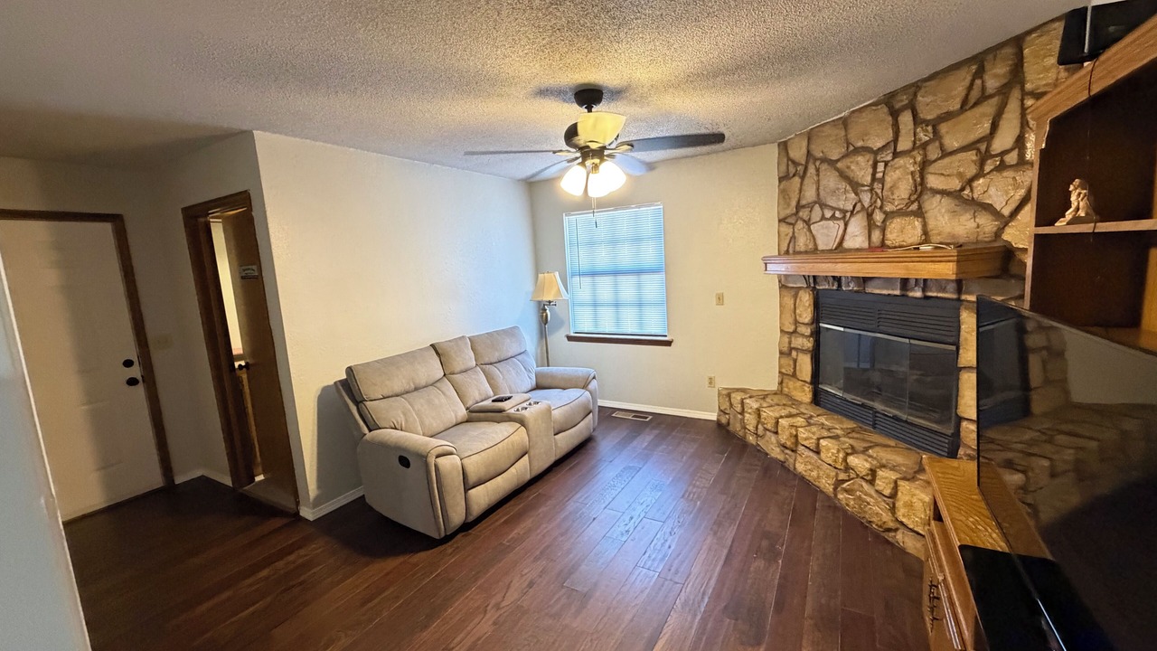 Photo of Livingroom in Wheatland