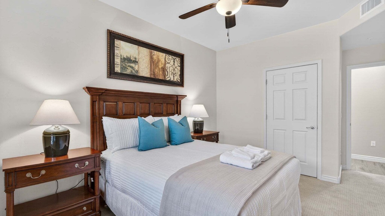 Photo of Bedroom in Desert Ridge