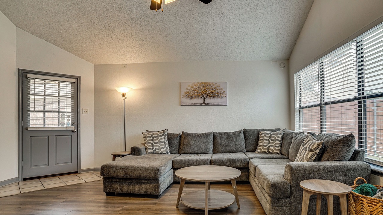 Photo of Livingroom in Coppell
