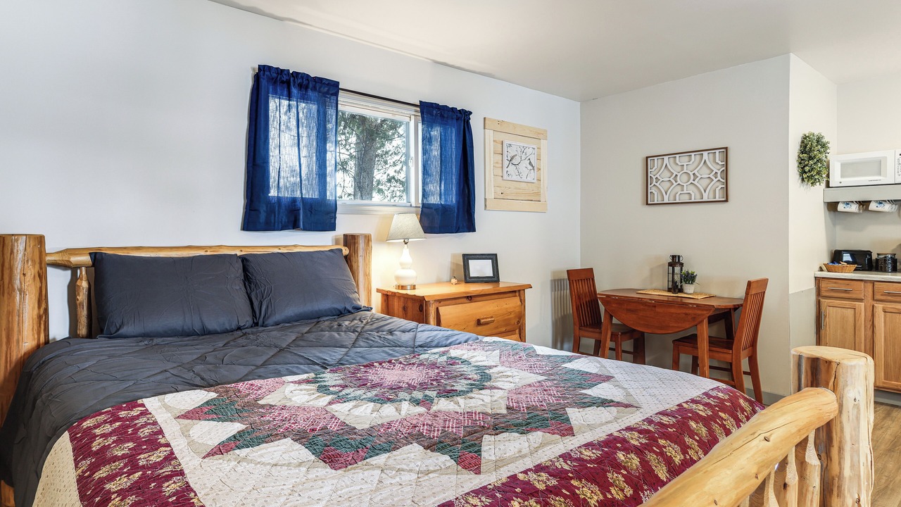 Photo of Bedroom in Schroon Lake