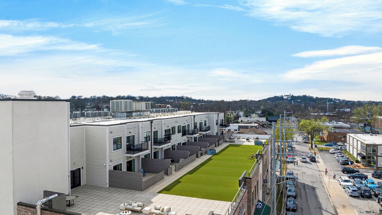 Photo of Outdoor in Hillsboro West End