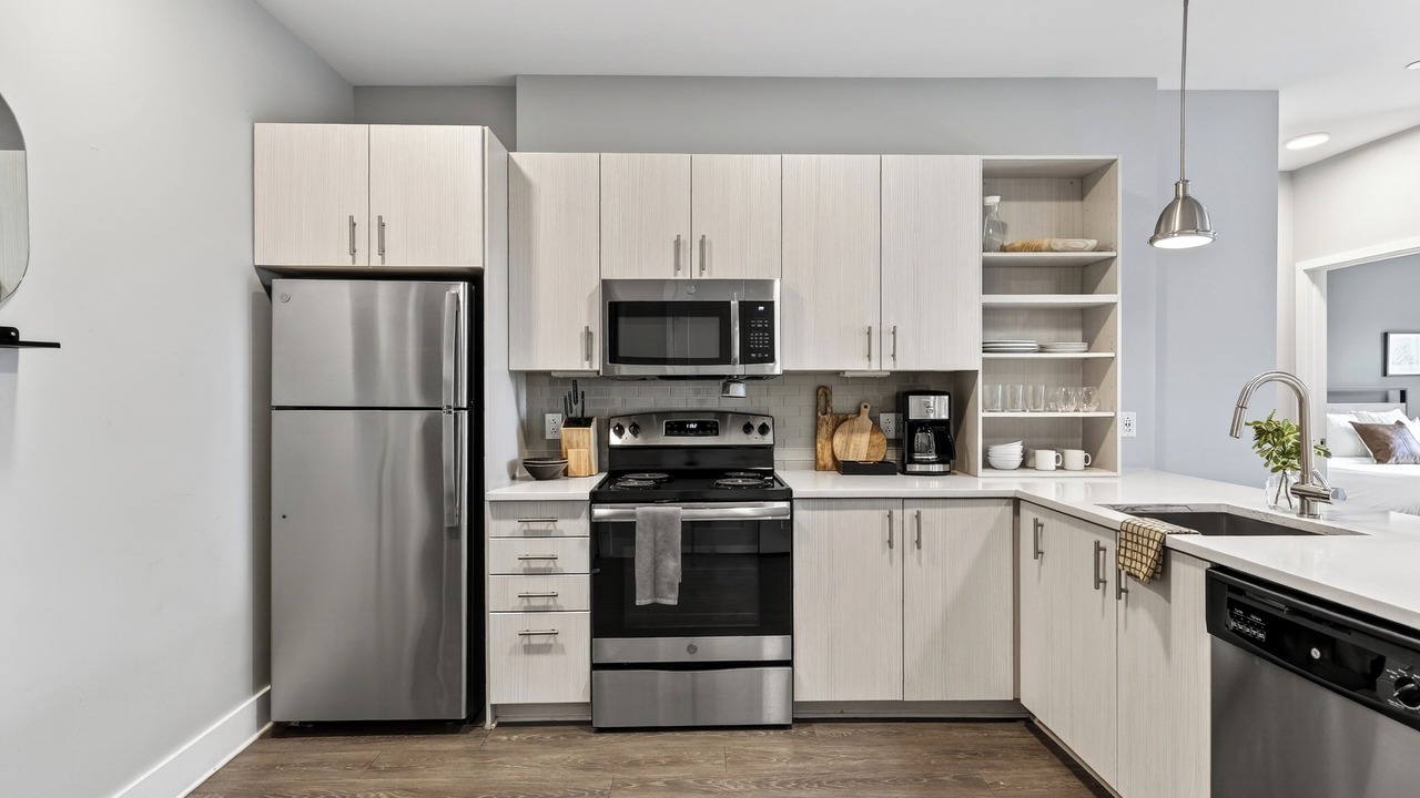 Photo of Kitchen in Hillsboro West End