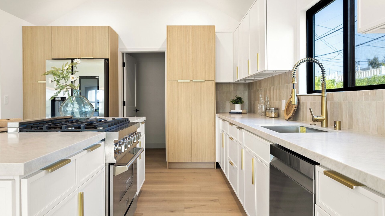Photo of Kitchen in West Los Angeles
