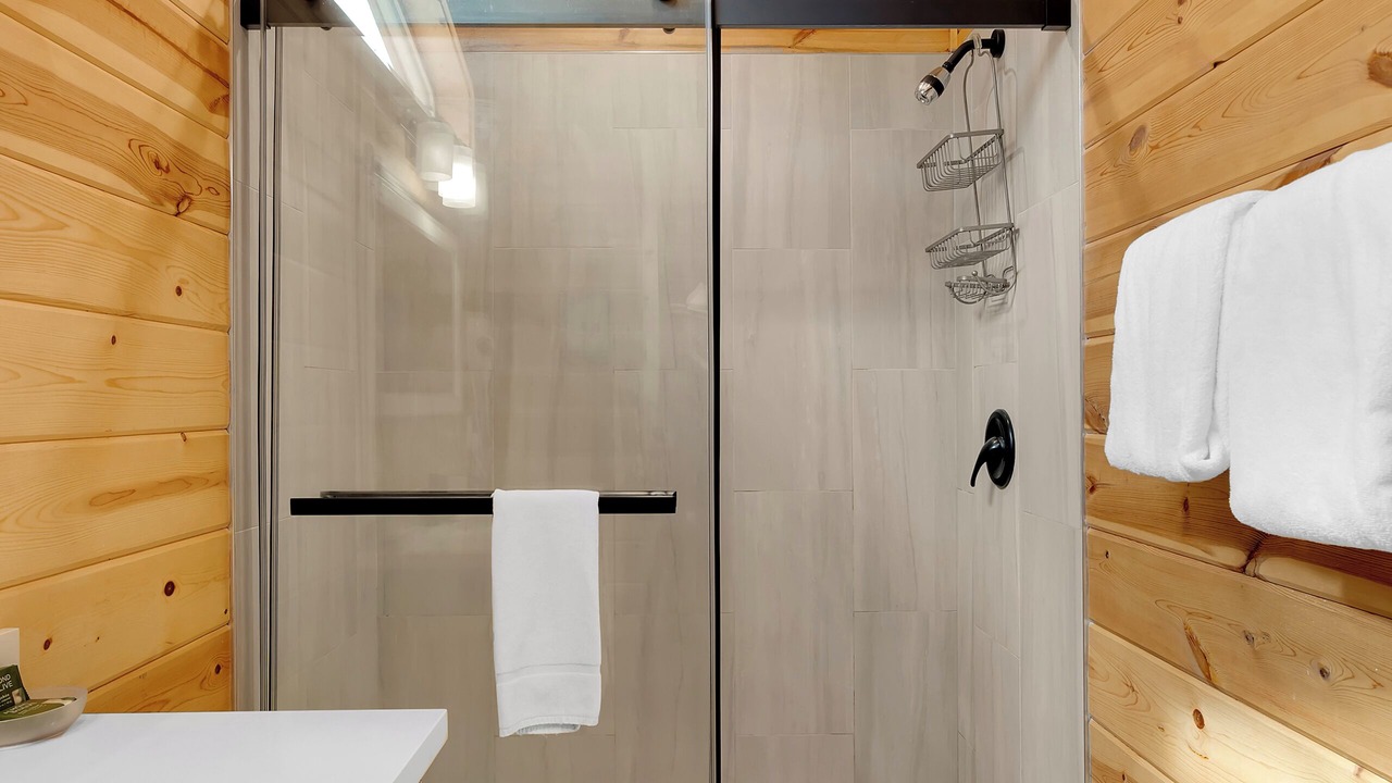 Photo of Bathroom in Summerhaven