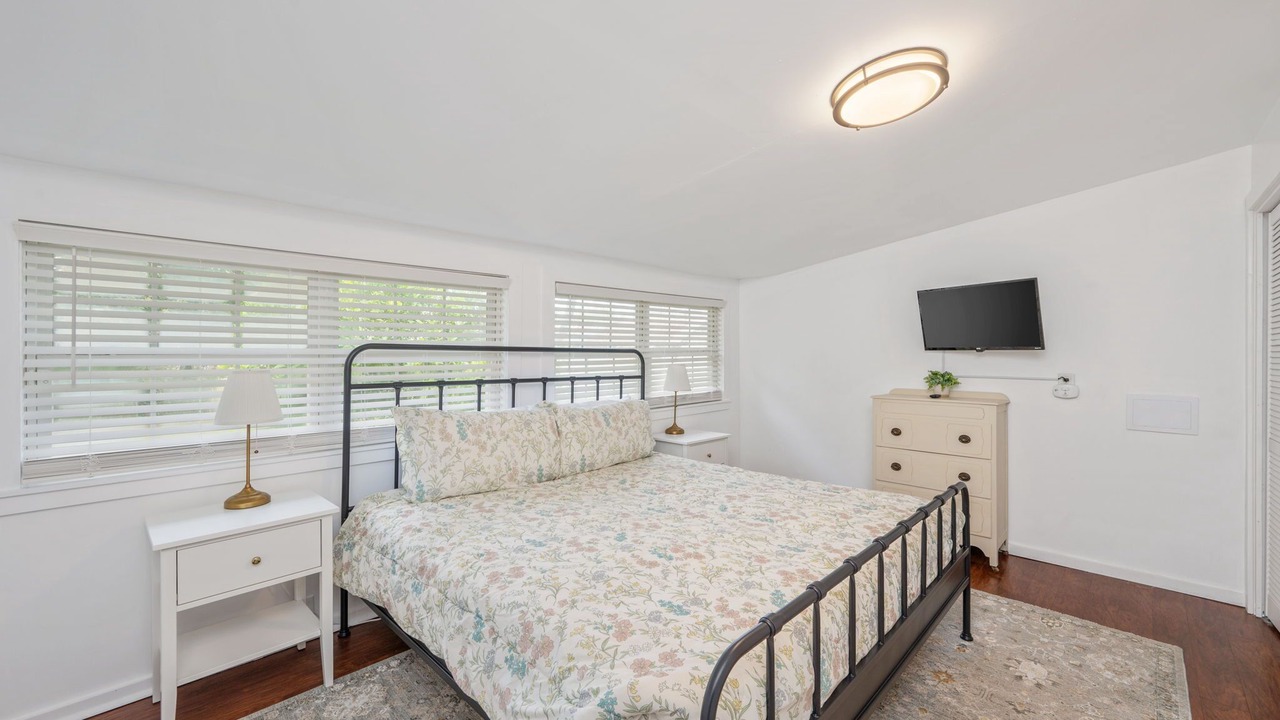 Photo of Bedroom in De Funiak Springs