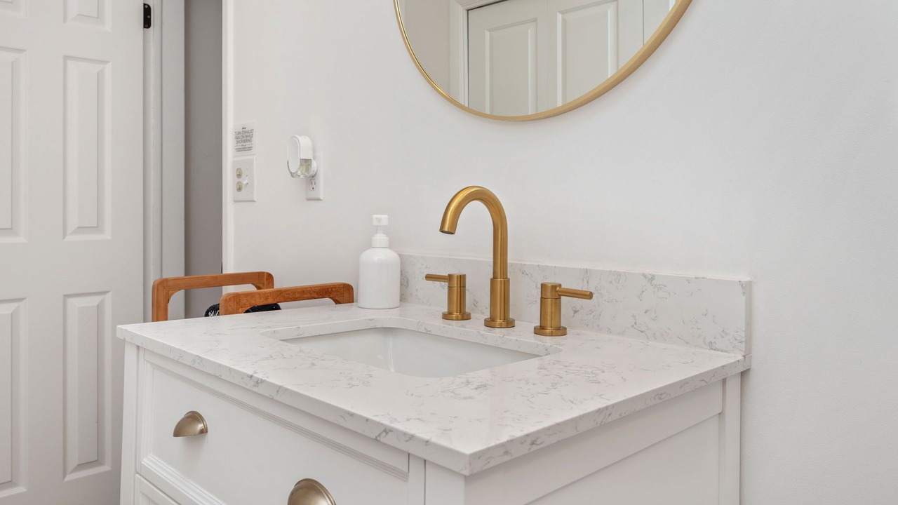 Photo of Bathroom in De Funiak Springs