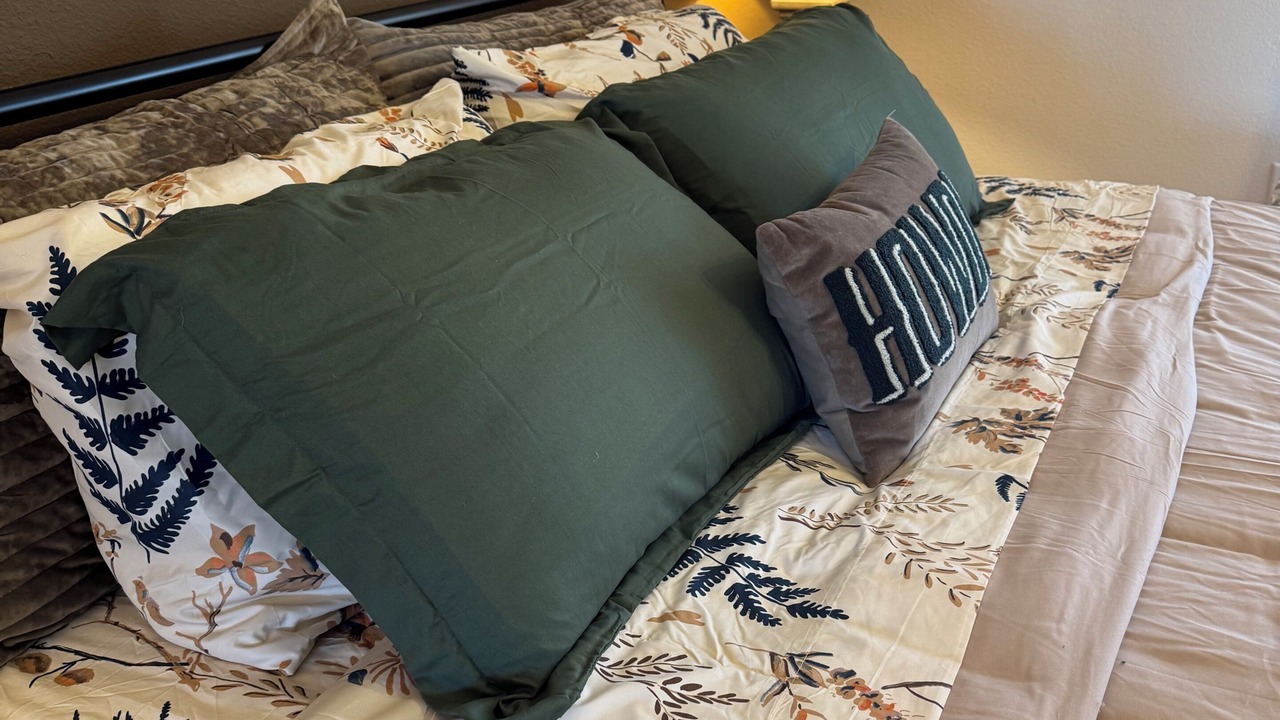 Photo of Bedroom in Colorado City