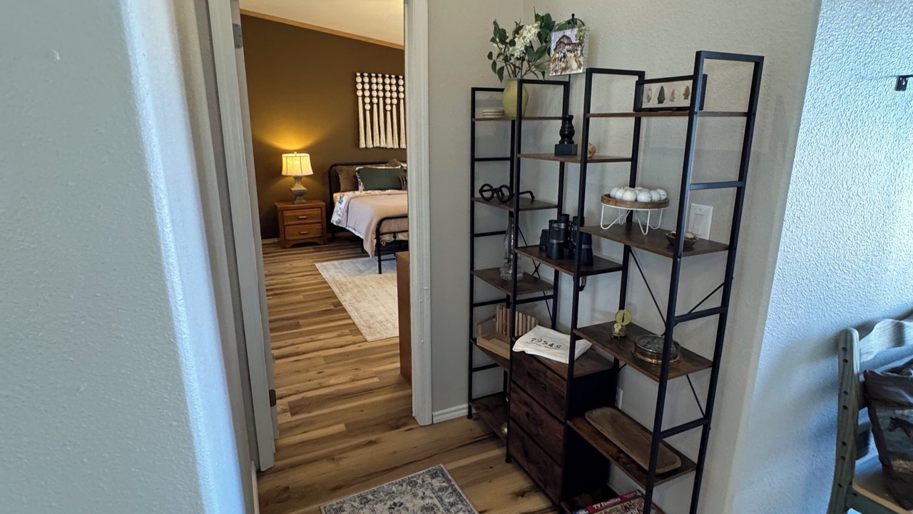 Photo of Bedroom in Colorado City