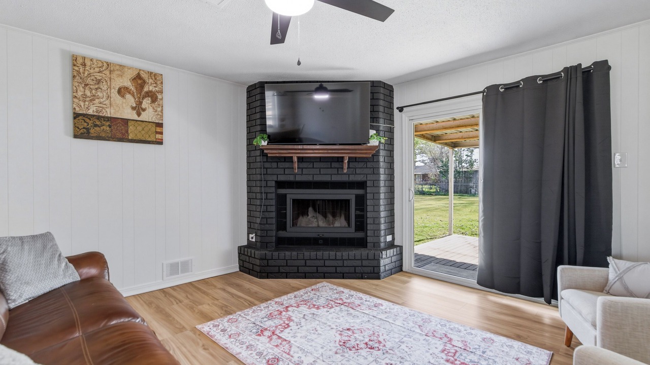 Photo of Livingroom in Fairbanks