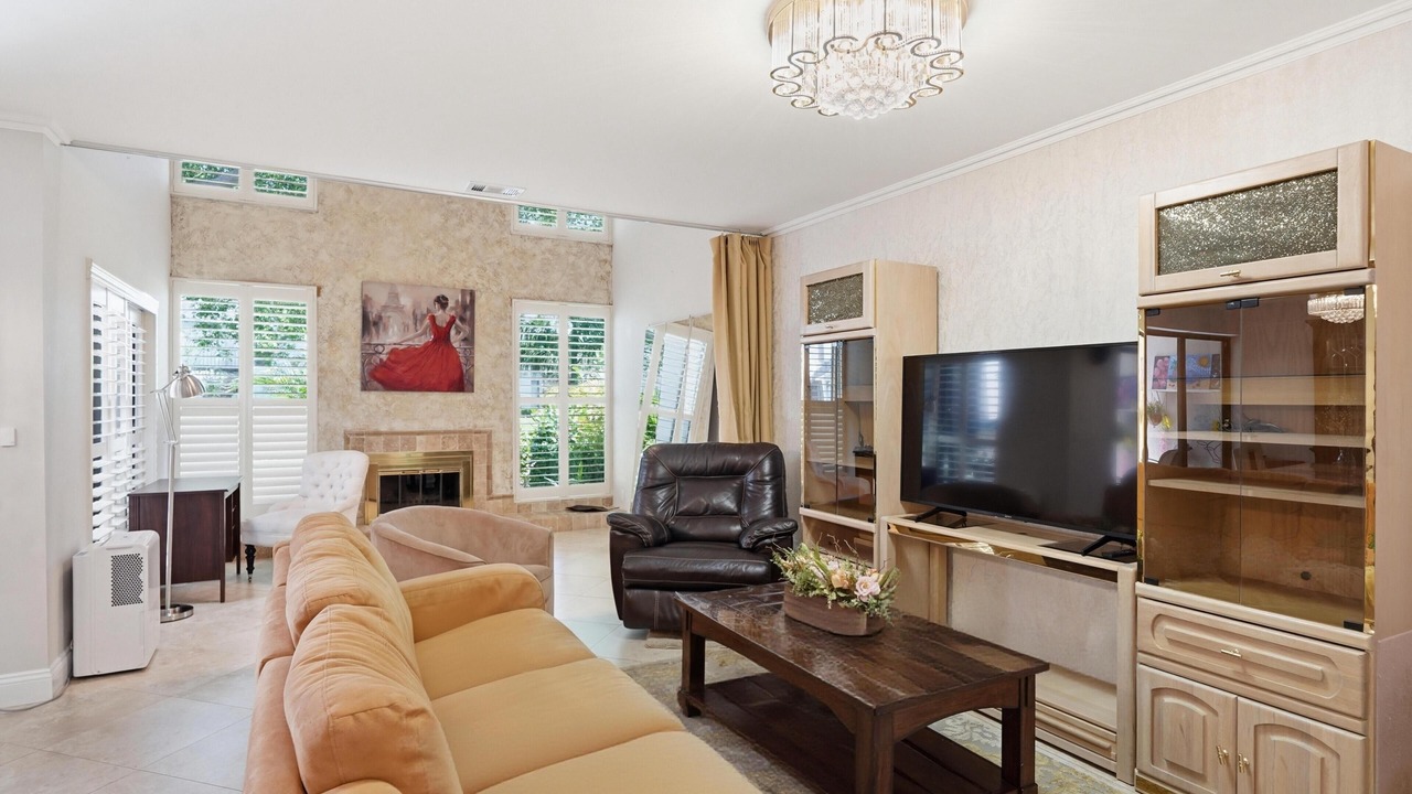Photo of Livingroom in Deerfield Beach