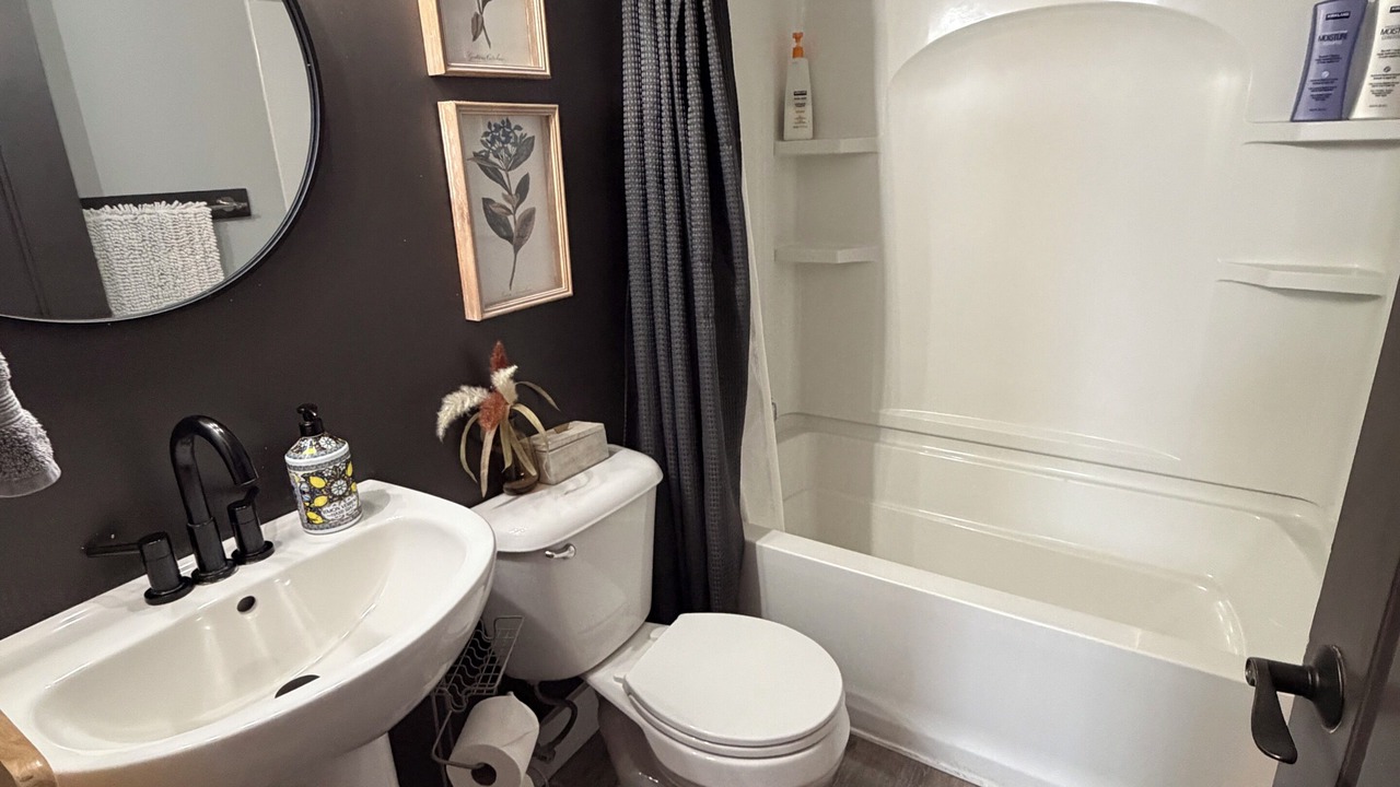 Photo of Bathroom in South Side