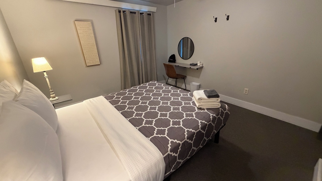 Photo of Bedroom in South Side