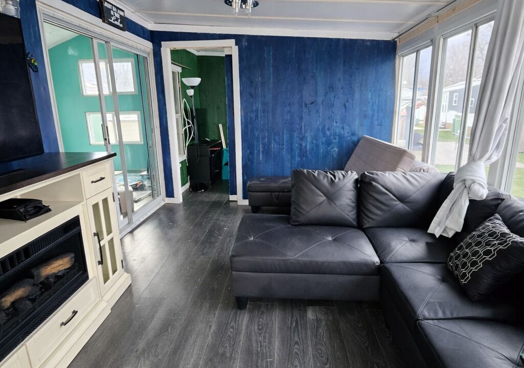 Photo of Livingroom in Sherkston