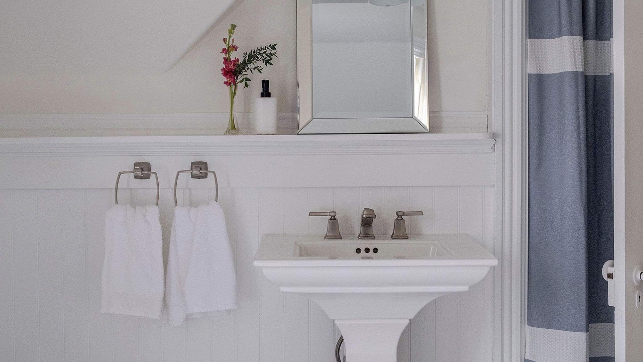 Photo of Bathroom in Wellington