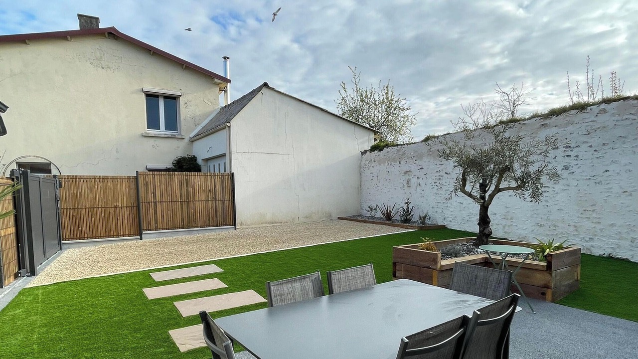 Photo of Outdoor in Saint-Vincent-Sterlanges