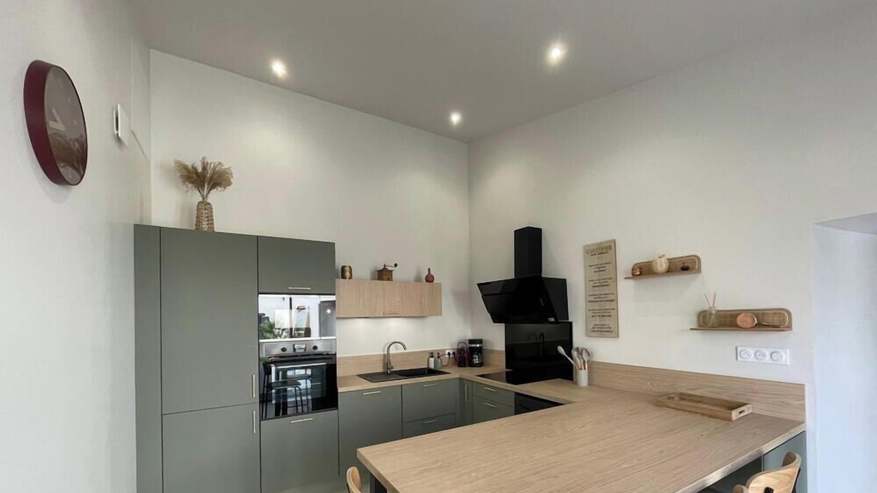Photo of Kitchen in Saint-Vincent-Sterlanges