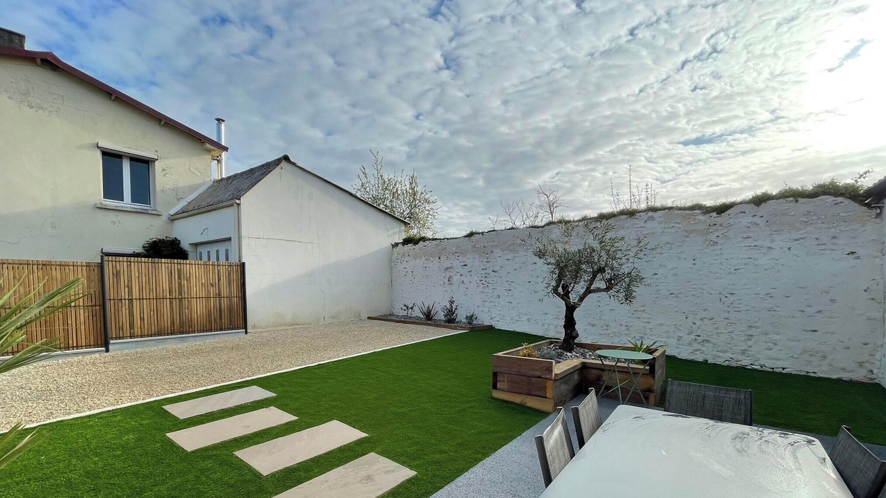 Photo of Outdoor in Saint-Vincent-Sterlanges