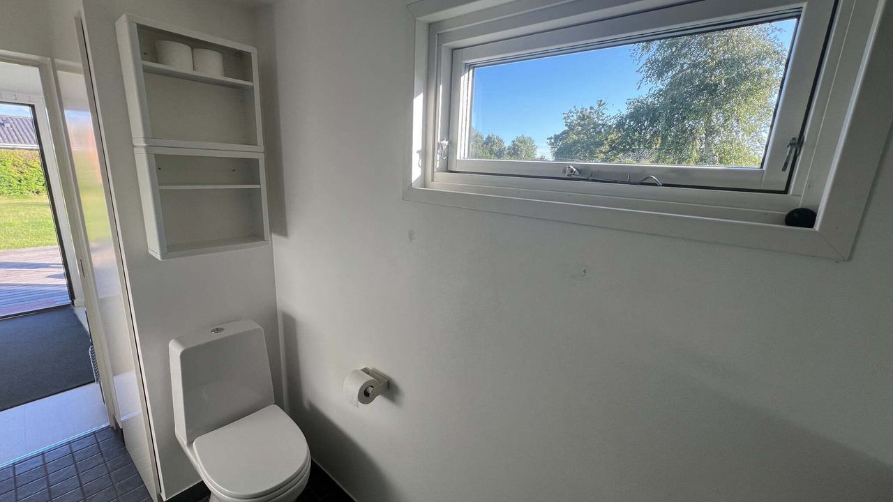 Photo of Bathroom in Karrebksminde