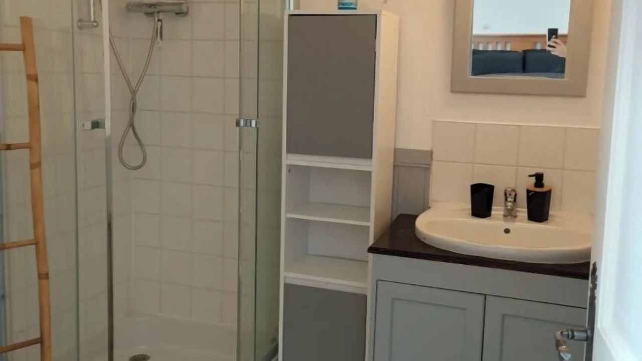 Photo of Bathroom in Megrit