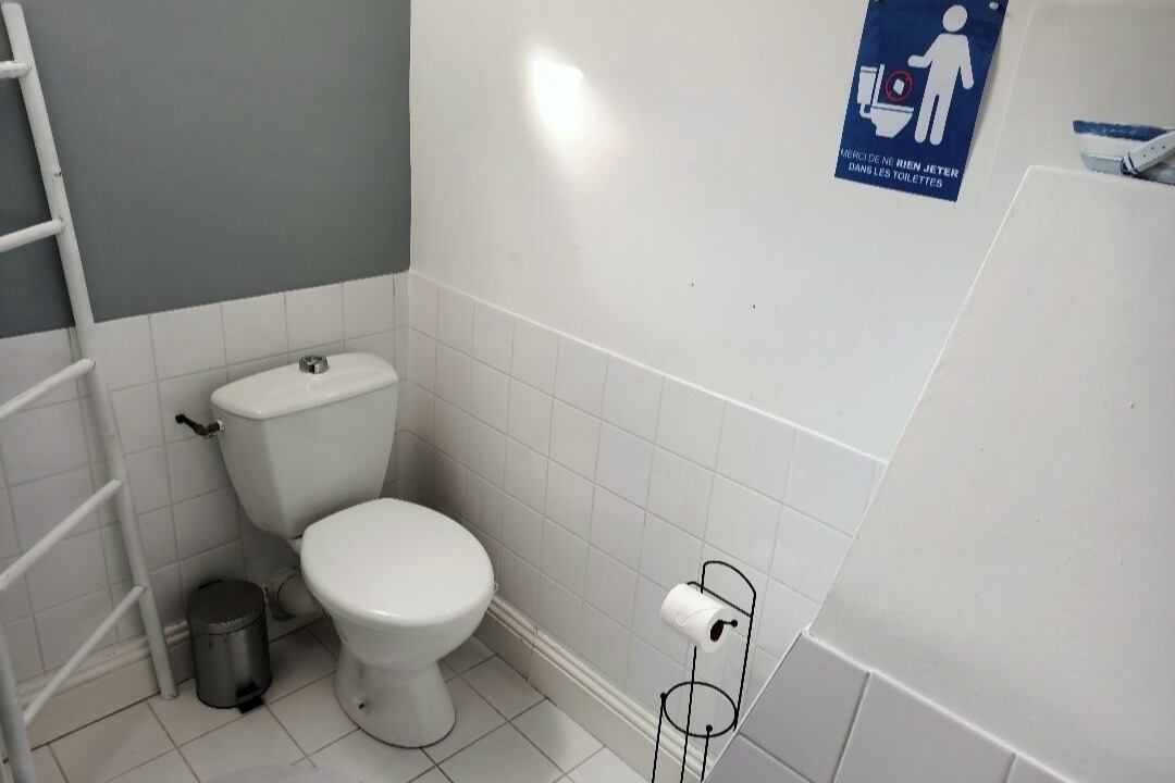 Photo of Bathroom in Megrit