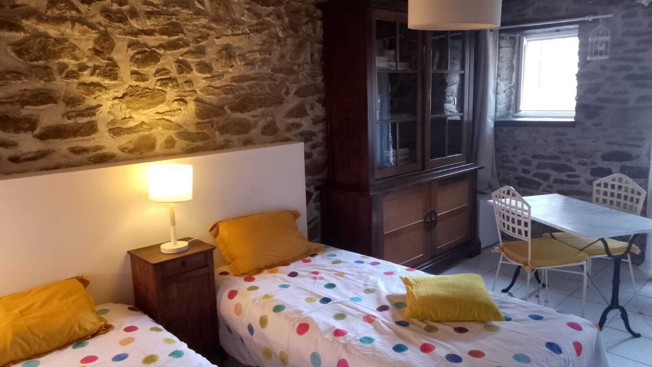 Photo of Bedroom in Le Minihic-sur-Rance