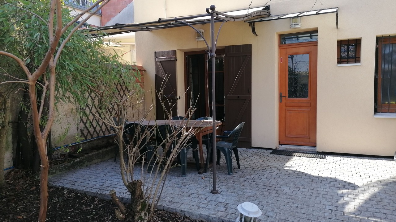 Photo of Outdoor in Montreuil