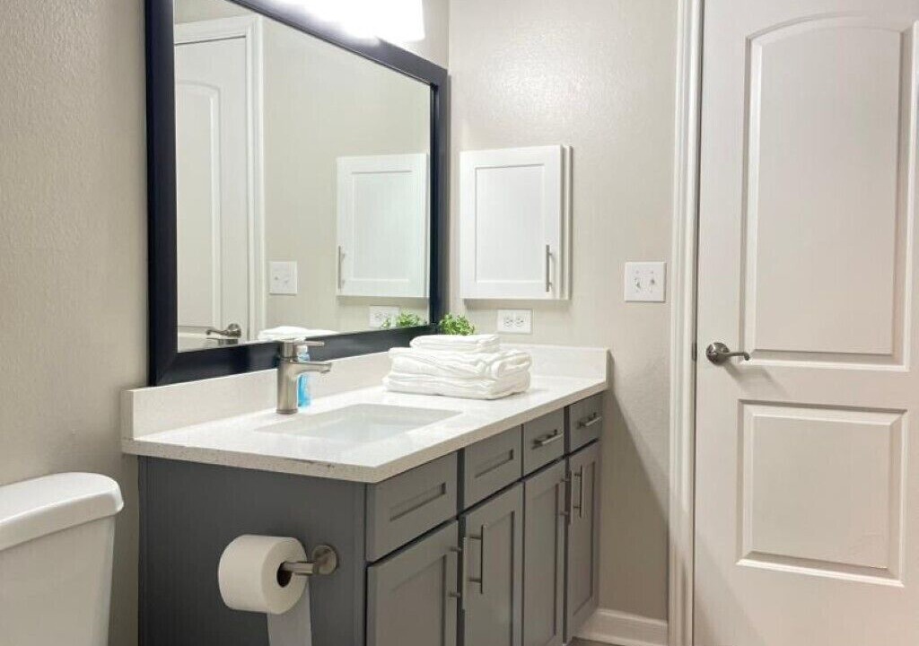 Photo of Bathroom in Alden Bridge