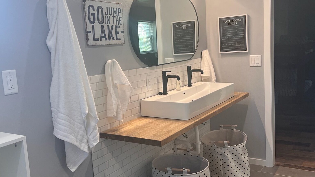 Photo of Bathroom in Athens