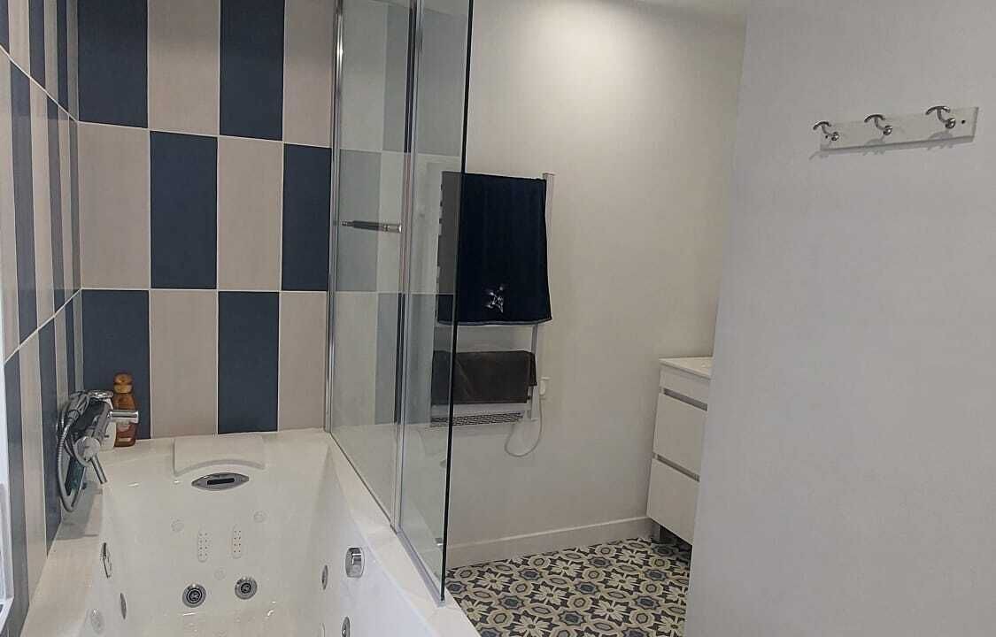 Photo of Bathroom in Bois-de-Cene