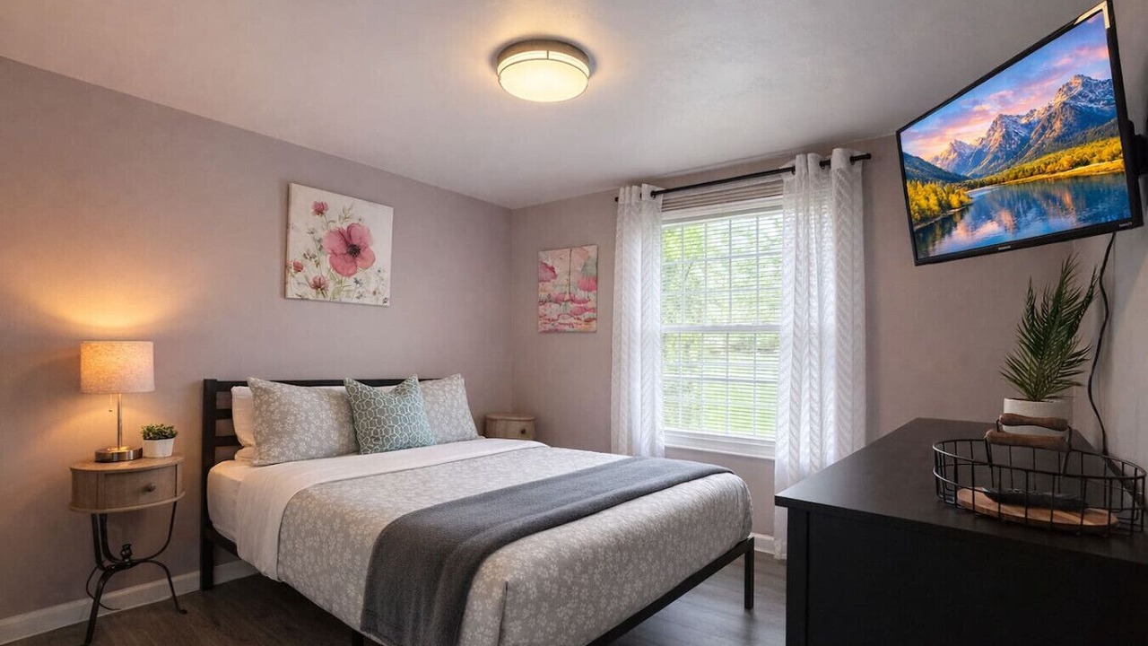 Photo of Bedroom in McAlpine