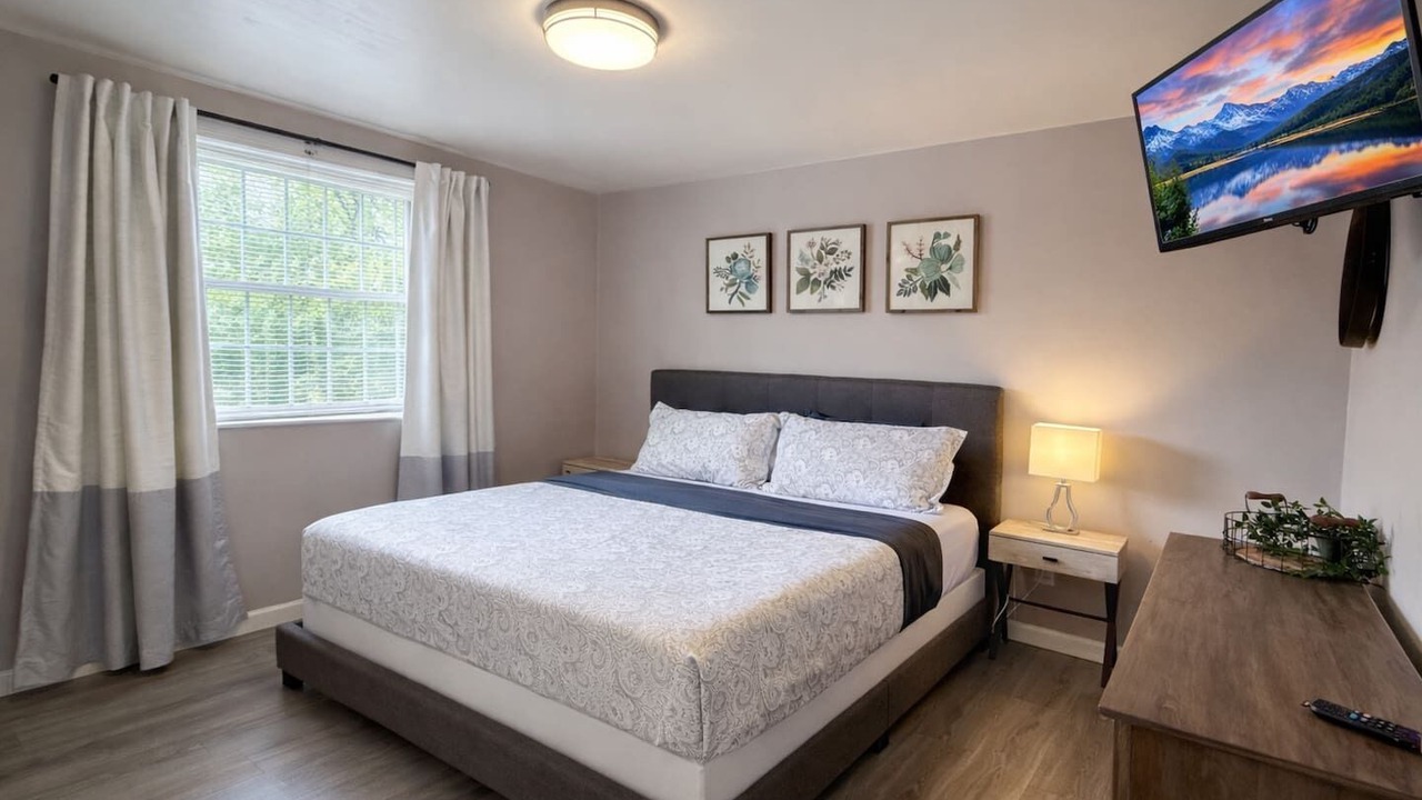 Photo of Bedroom in McAlpine