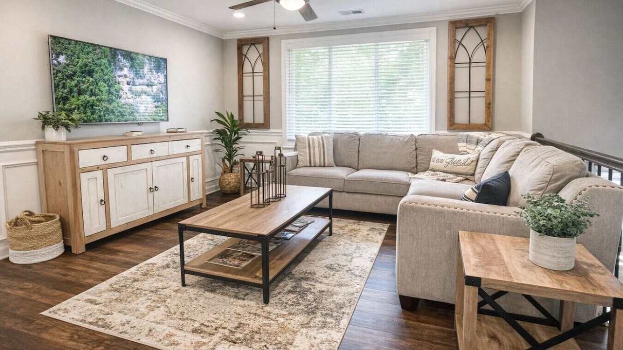 Photo of Livingroom in McAlpine