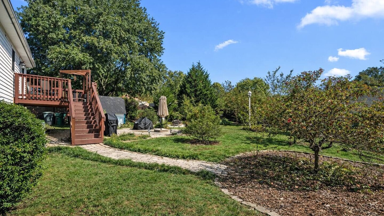 Photo of Outdoor in McAlpine