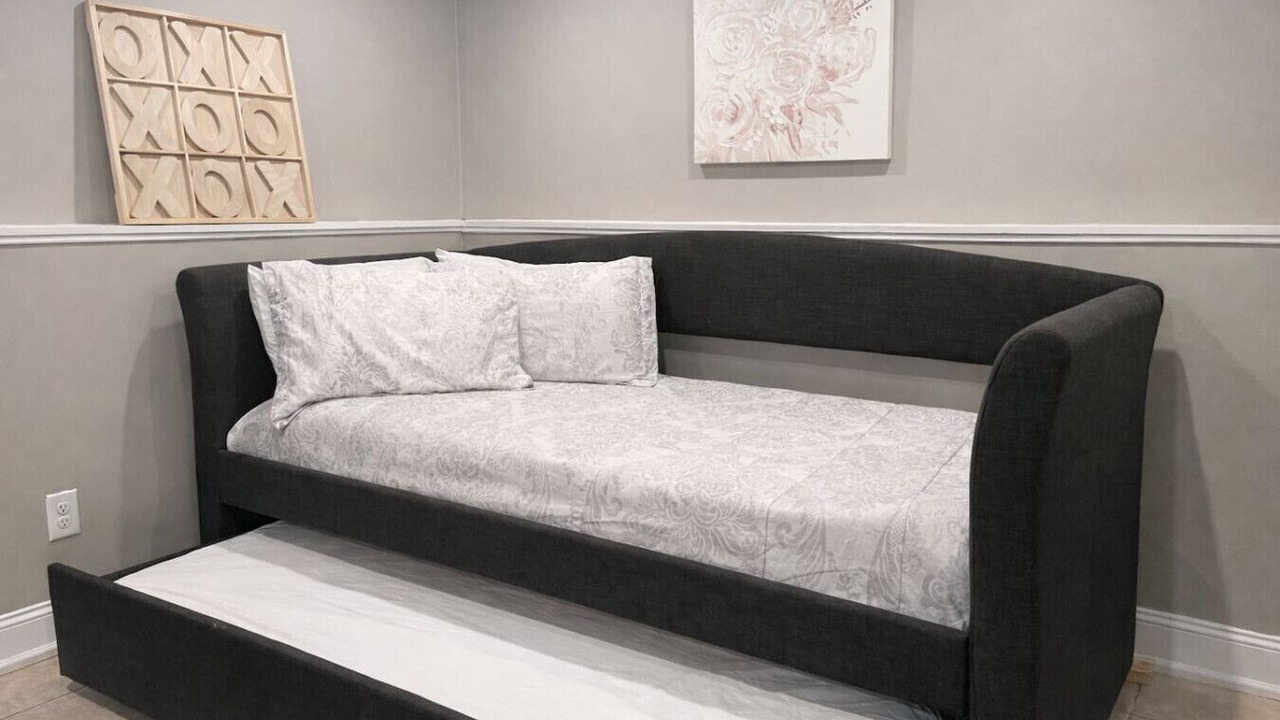 Photo of Bedroom in McAlpine