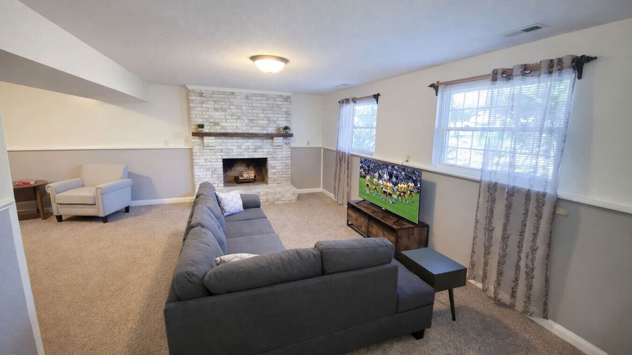 Photo of Livingroom in McAlpine