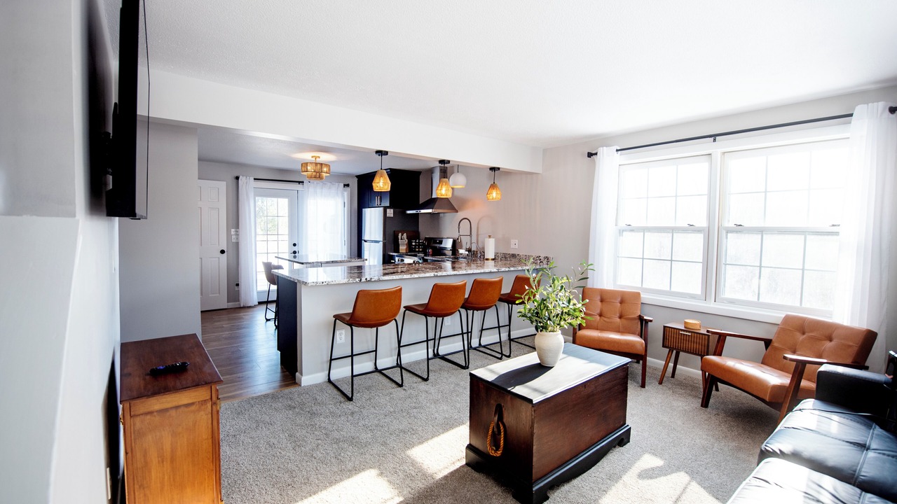 Photo of Livingroom in Amherst