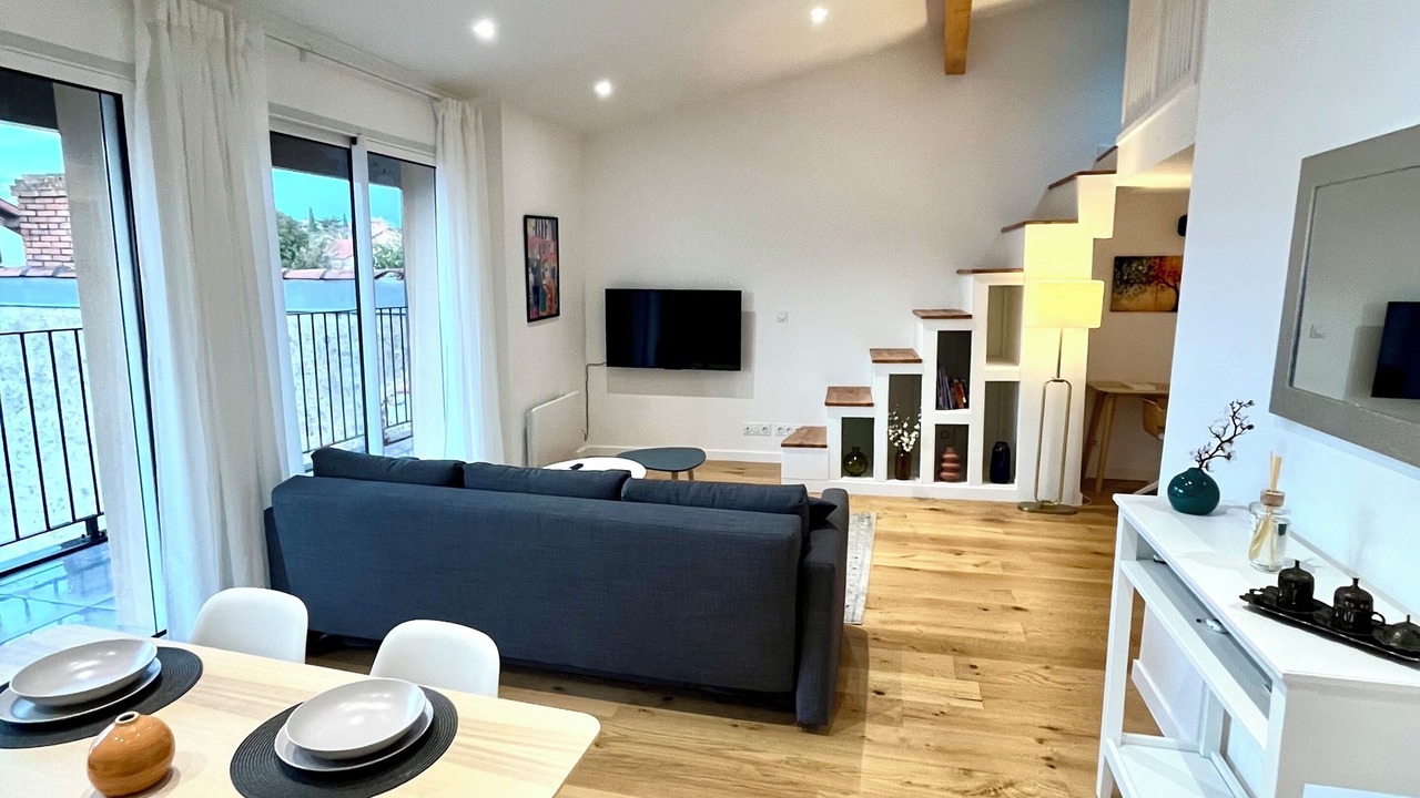 Photo of Livingroom in Guilhemery
