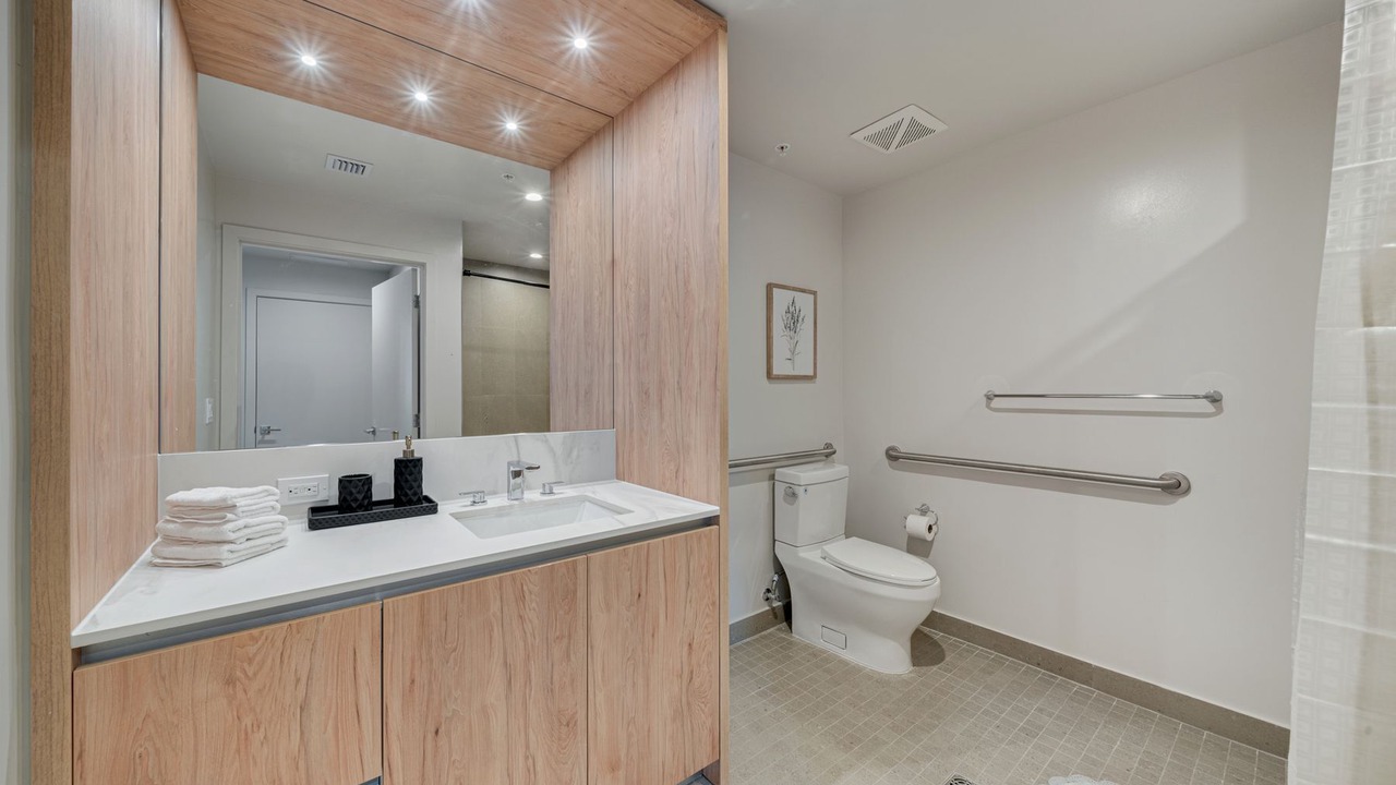 Photo of Bathroom in Overtown