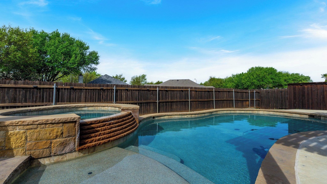 Photo of Outdoor in Mansfield