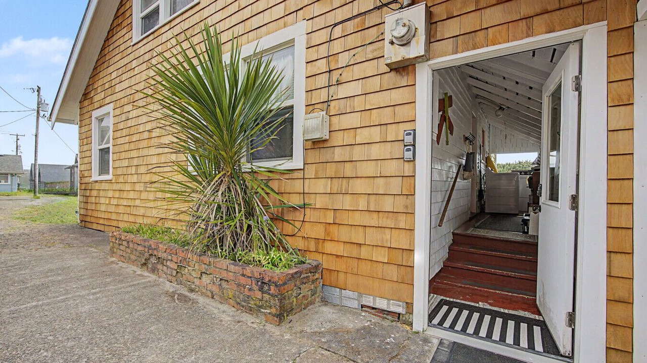 Photo of Outdoor in Rockaway Beach