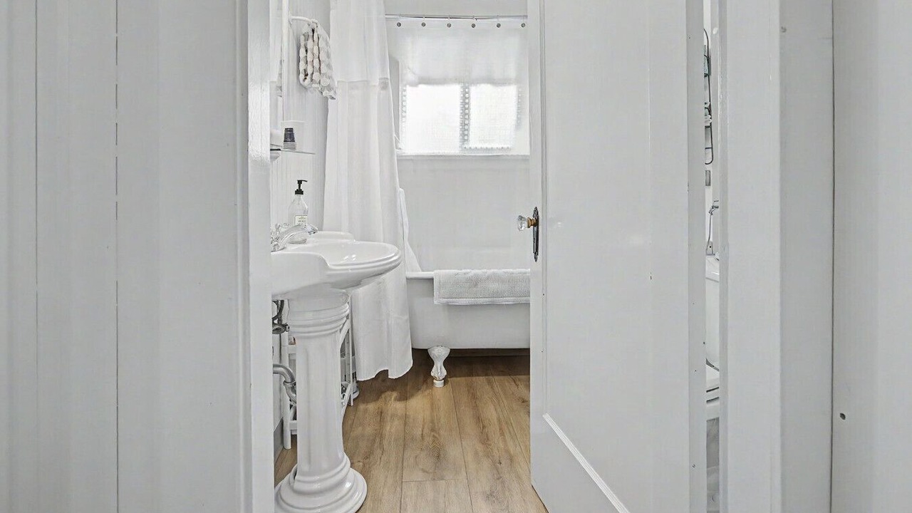 Photo of Bathroom in Rockaway Beach