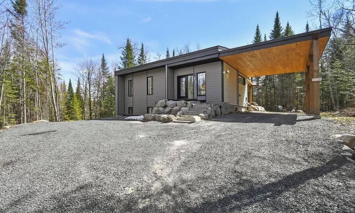 Photo of Outdoor in Notre-Dame-de-la-Merci