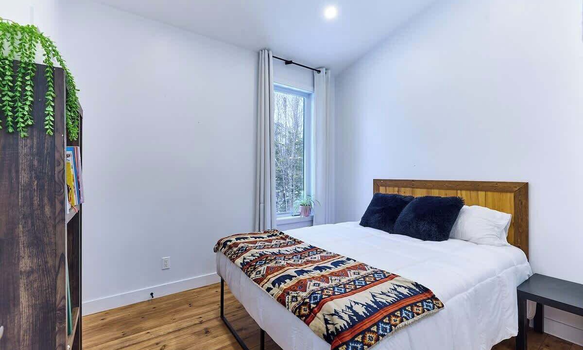 Photo of Bedroom in Notre-Dame-de-la-Merci