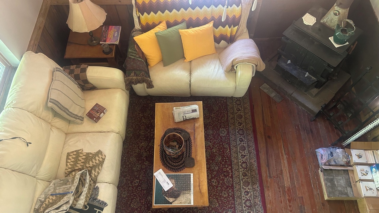 Photo of Livingroom in Thaxton